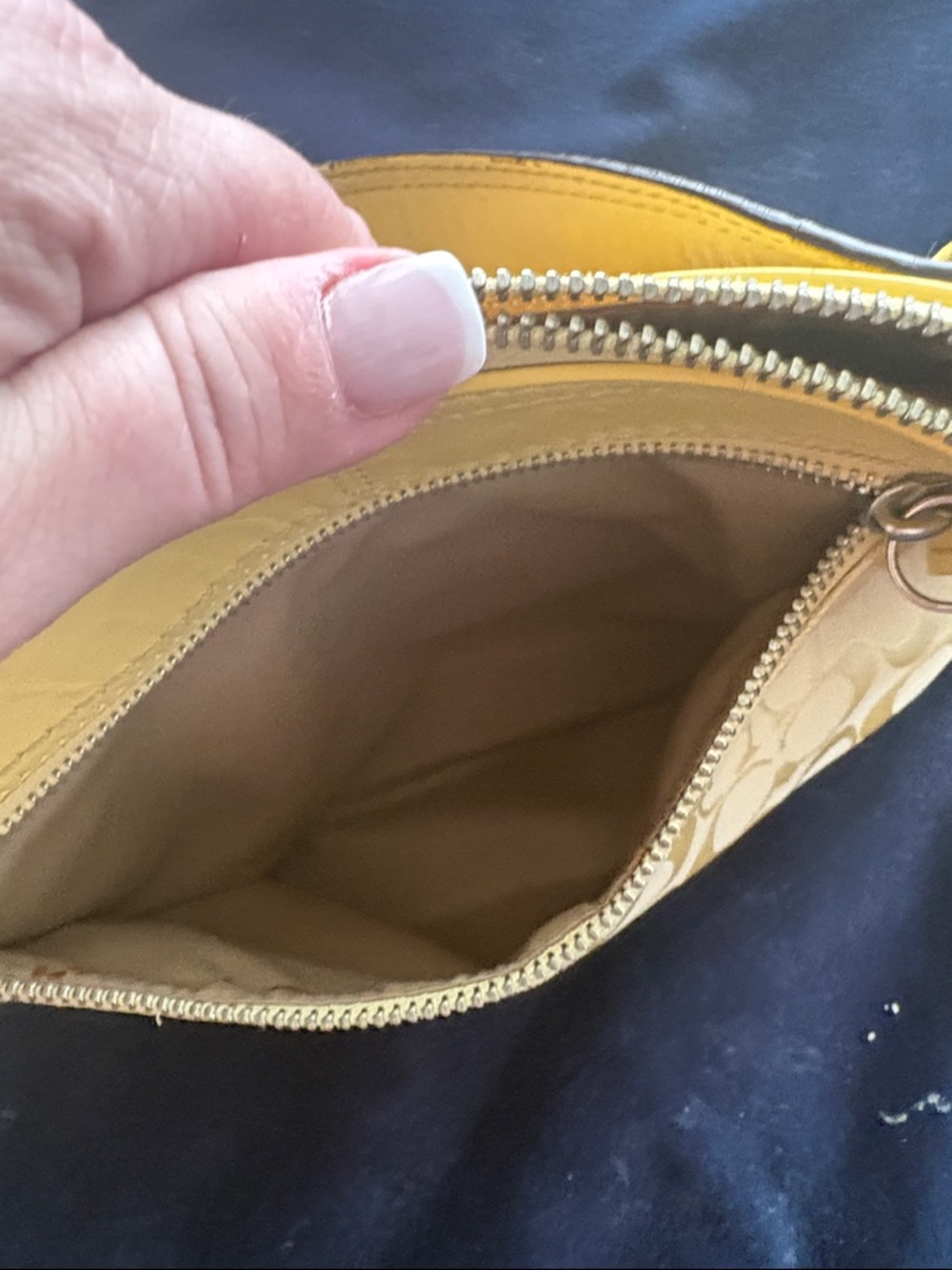 Vintage Y2K Coach Lemon Yellow Jacquard Patent Shoulder Hobo Bag - Picture 7 of 12